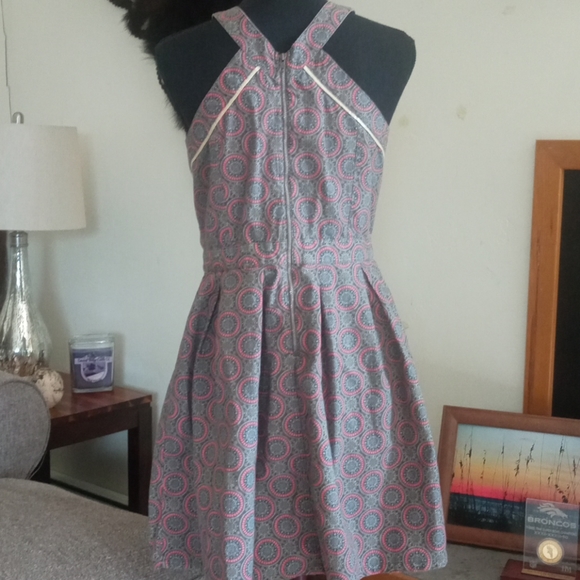 American Eagle Outfitters dress, size 12. So cute! - Picture 5 of 8